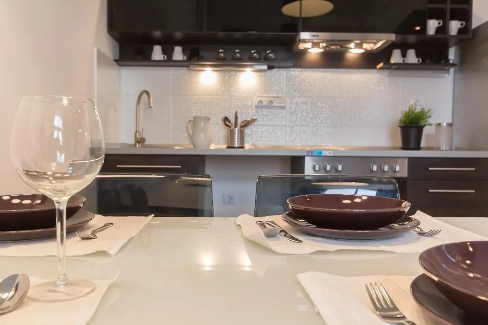 Luxury Apartment by Hi5-Városház Suite Budapest
